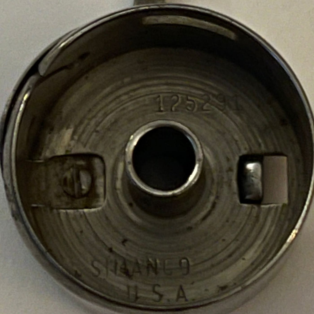 #125291 Bobbin Case; By Singer Sewing Co.